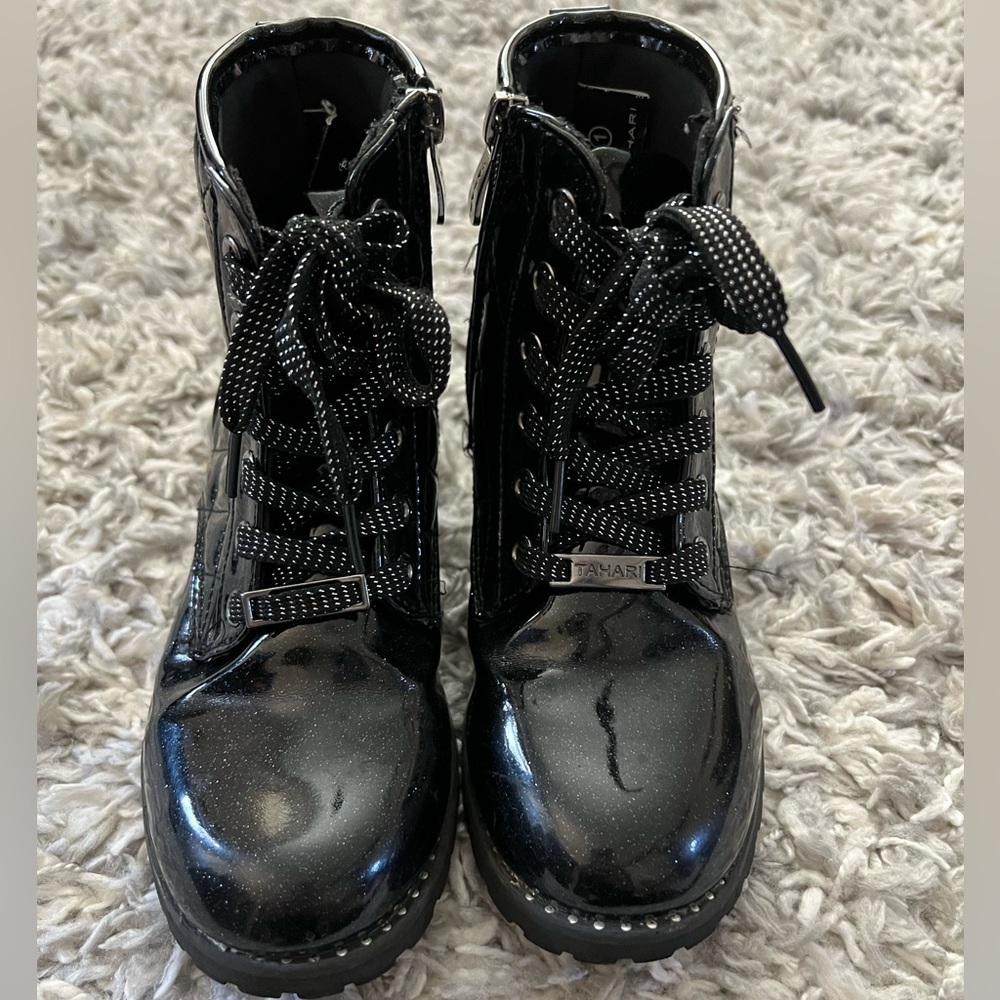 Girls Tahari boots